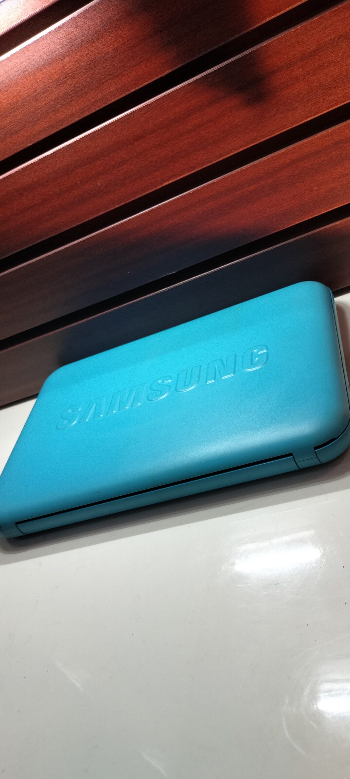 Samsung NP-N310 Laptop Computer – Intel Atom– 2GB Ram – 160GB HDD – 2.30GHz Processor Speed – 11 inches - Image 5