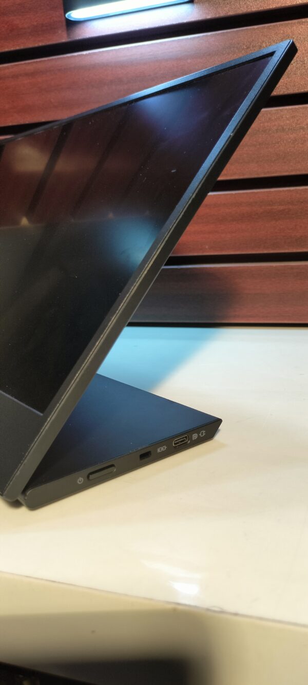 Lenovo ThinkVision M15 – 15.6-inch Full HD Portable Monitor Extender - Image 8
