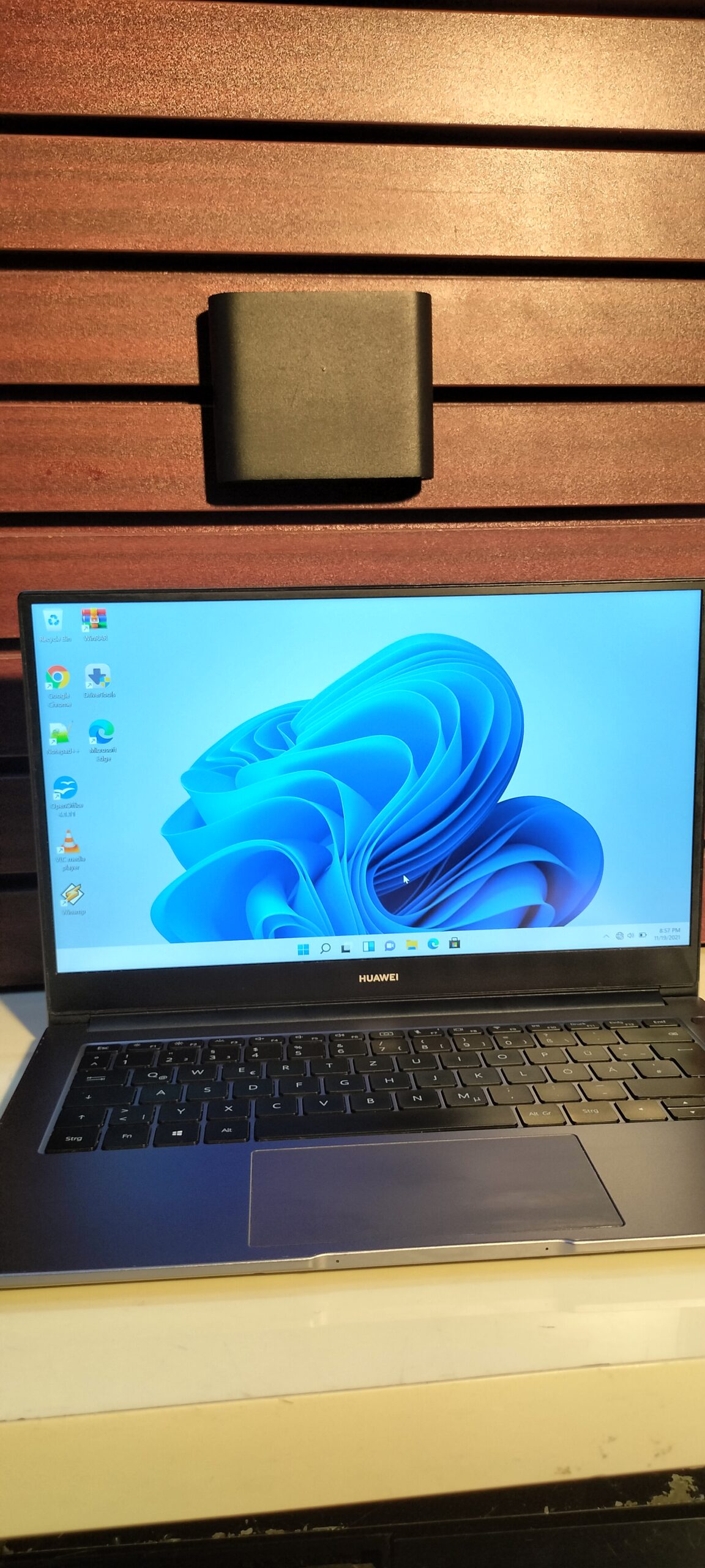 Huawei NBLK-WAX9X – AMD Ryzen 5 – 3500U 8GB– 512GB 14 Inch