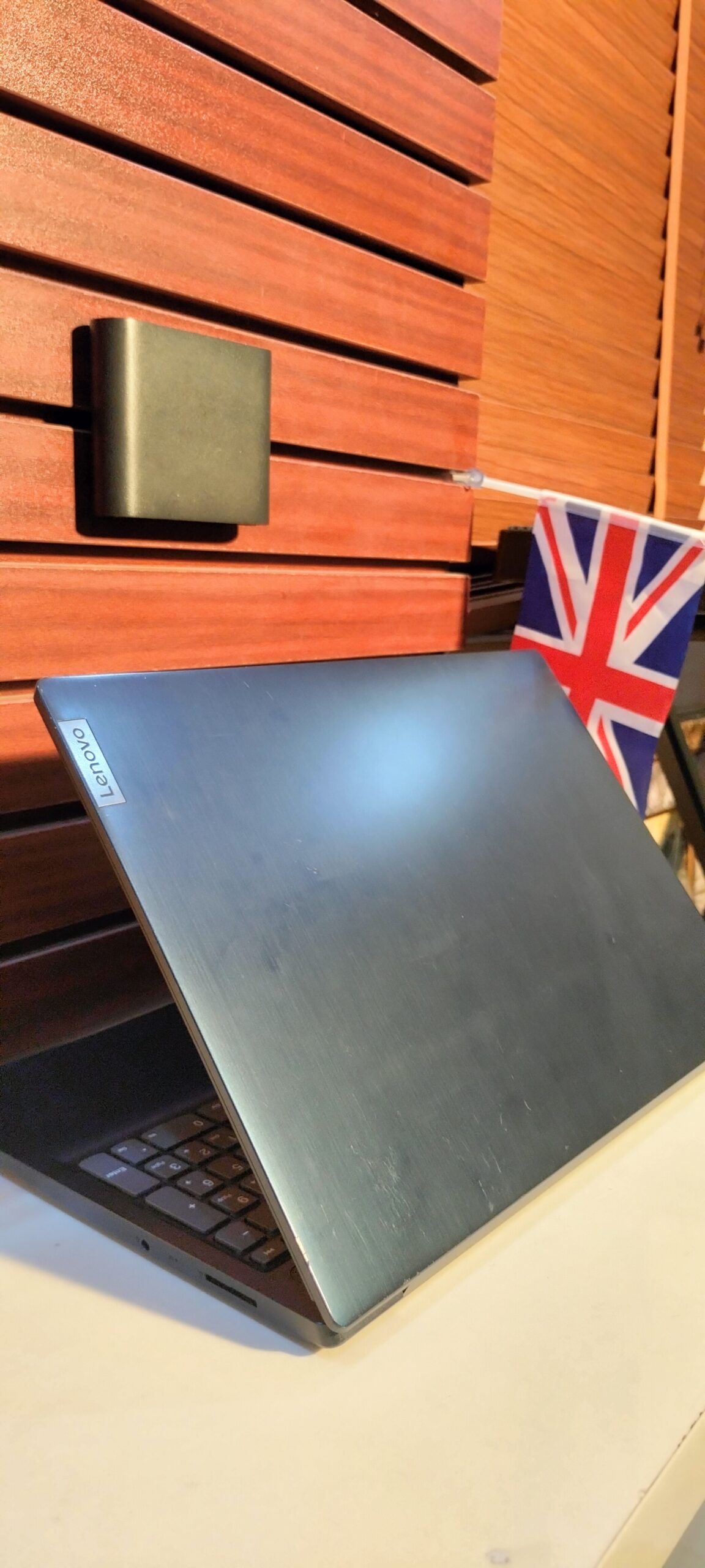 Lenovo IdeaPad 3-15IML05 – Intel Core i3 (2.1GHz) – 10th Gen – 256GB SSD – 4GB Ram – Windows 11 Pro - Image 12