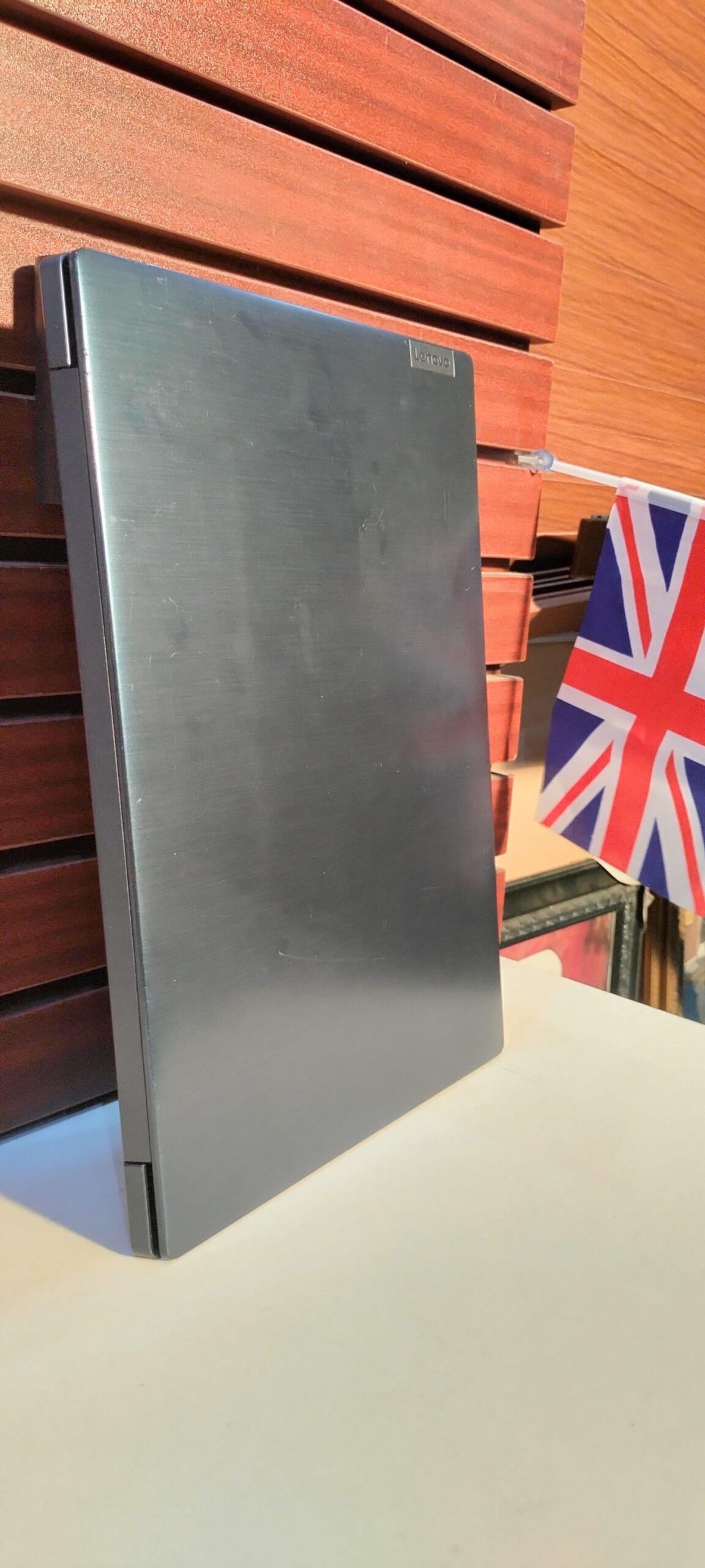 Lenovo IdeaPad 3-15IML05 – Intel Core i3 (2.1GHz) – 10th Gen – 256GB SSD – 4GB Ram – Windows 11 Pro - Image 13