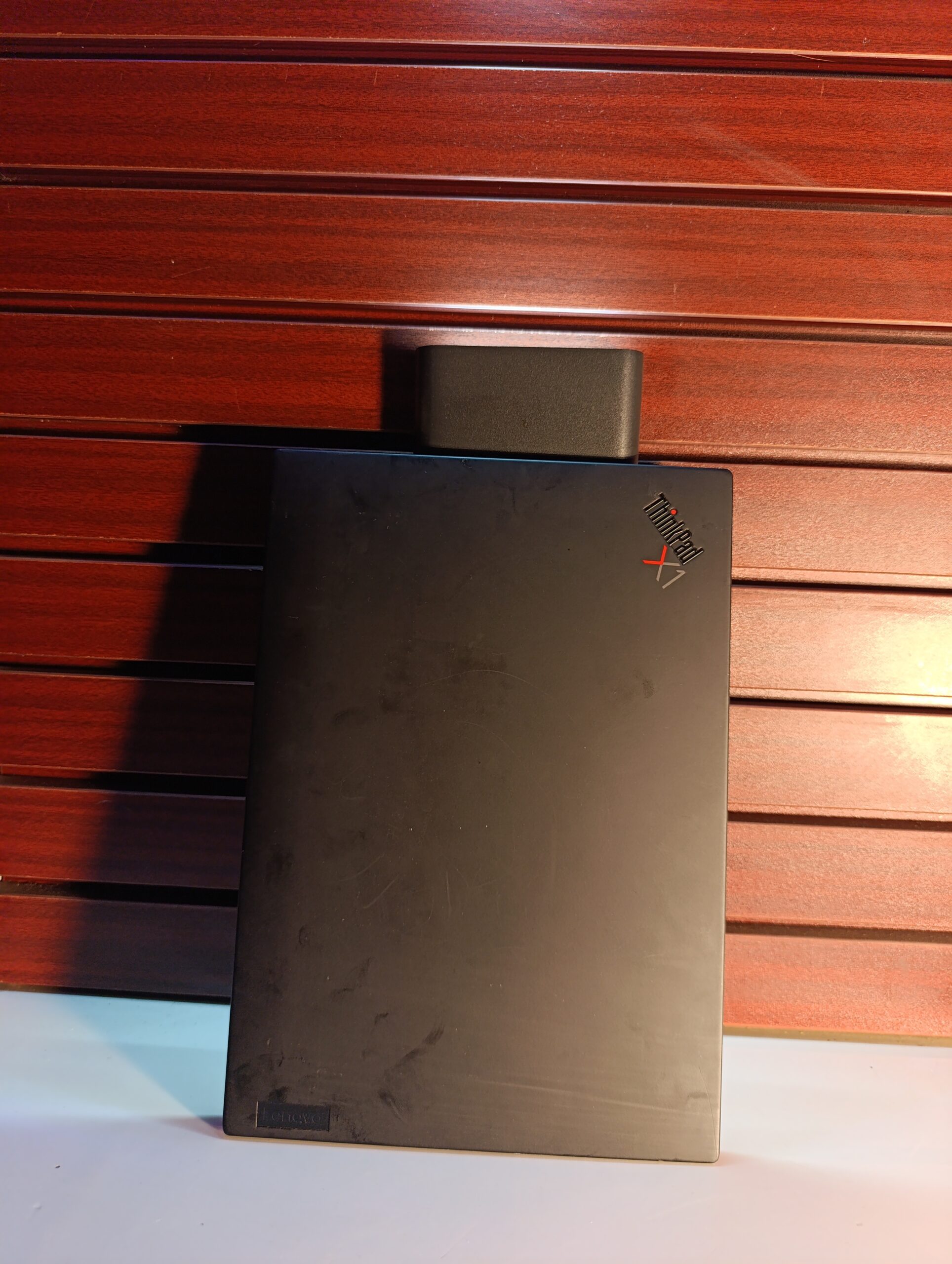 Lenovo Thinkpad X1 Carbon Gen 9 – Intel Core i5 (2.40GHz) – 256GB SSD – 16GB Ram – Windows 11 Pro (64 bit) - Image 12