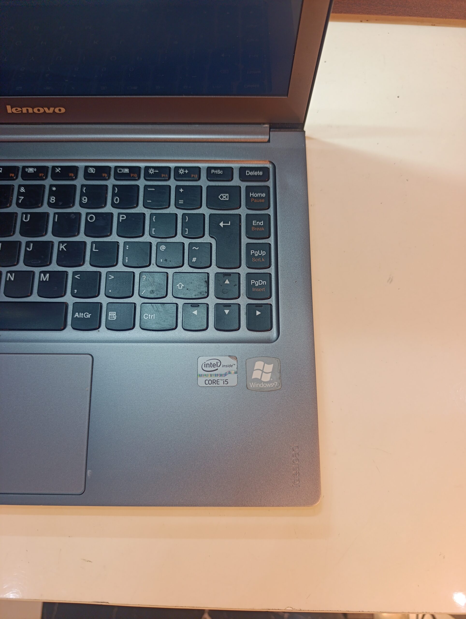 Lenovo U300E – Intel Core i5 (1.6GHz) – 200GB SSD – 4GB Ram – Windows 10 Pro - Image 12