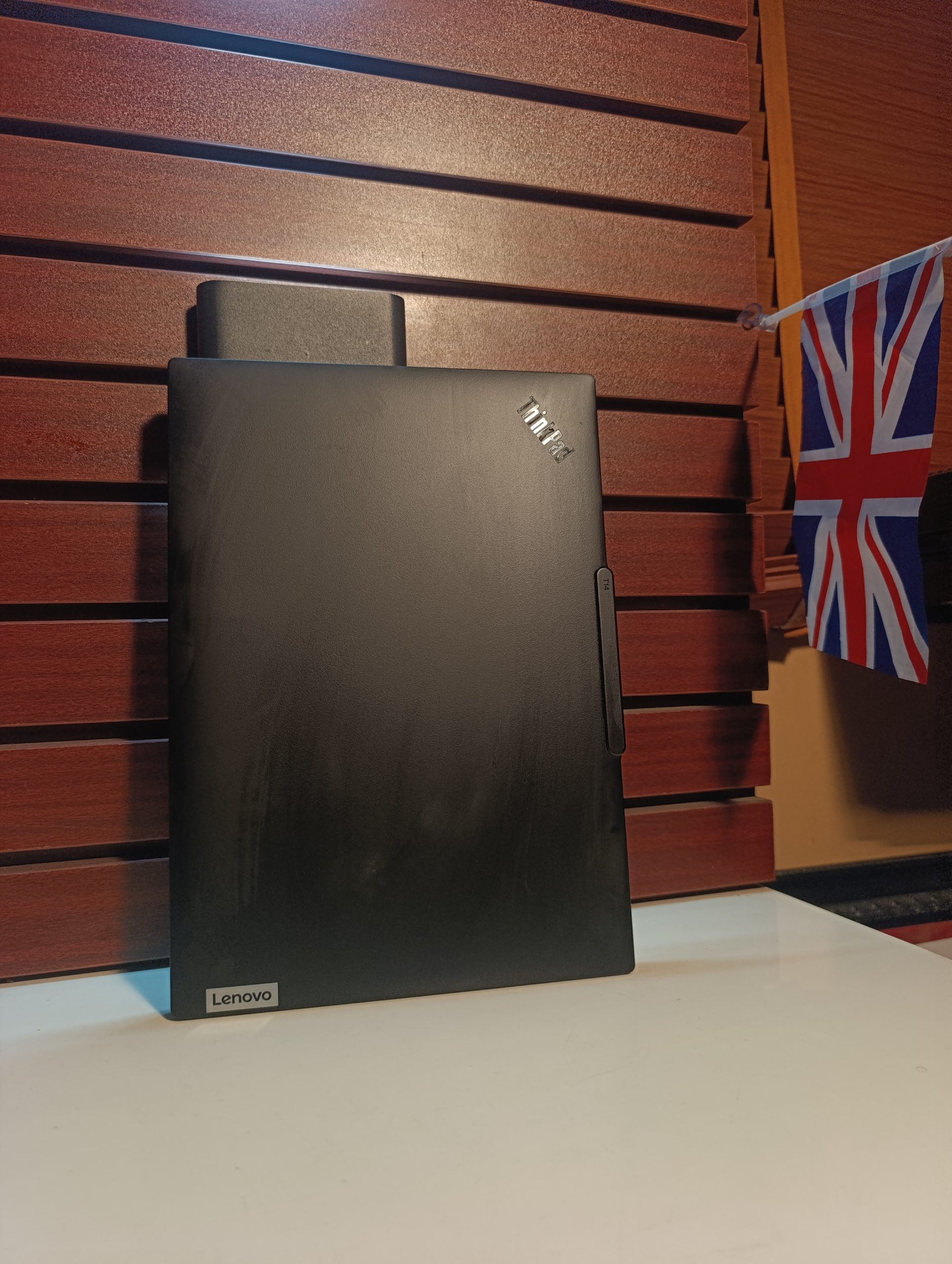 Lenovo ThinkPad T14 Gen 5 – AMD Ryzen 7 Pro – 8th Gen – 512GB SSD – 32GB Ram – Windows 11 Pro - Image 12