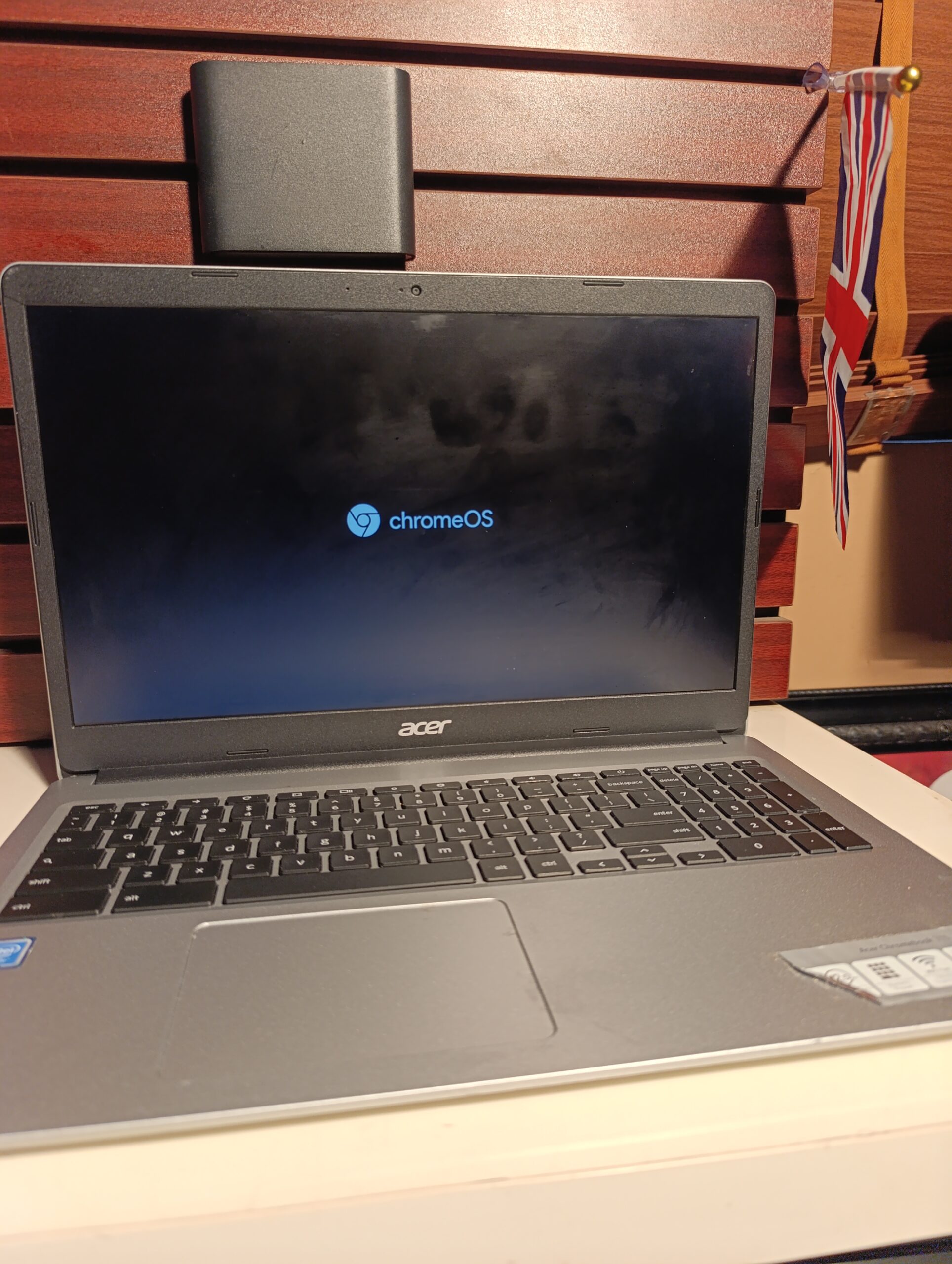 Acer Chromebook 315 – 15.6 inche – Intel Processor N4020 – 4GB RAM – 64GB eMMC – Pure Silver – ChromeOS - Image 5