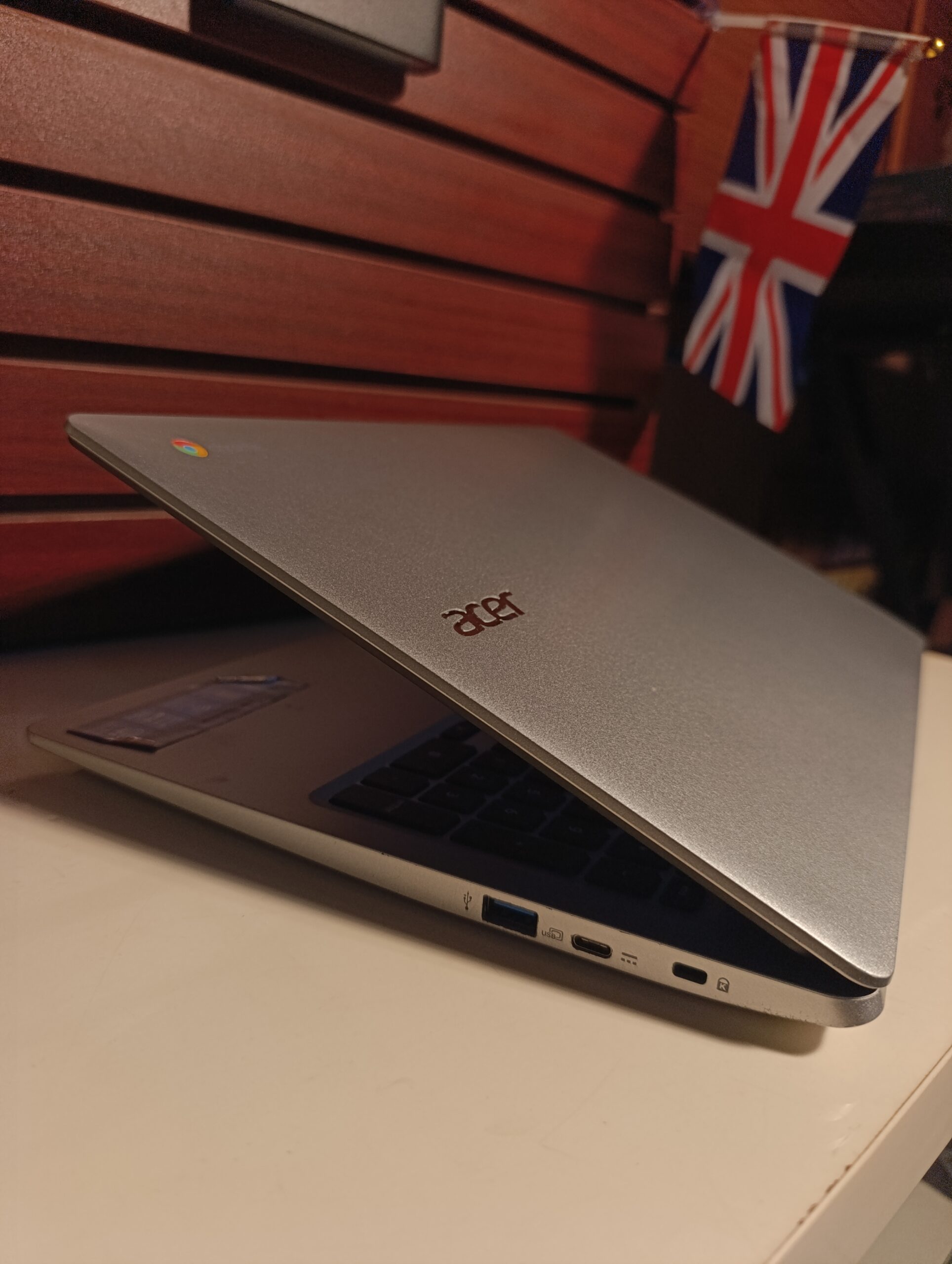 Acer Chromebook 315 – 15.6 inche – Intel Processor N4020 – 4GB RAM – 64GB eMMC – Pure Silver – ChromeOS - Image 11
