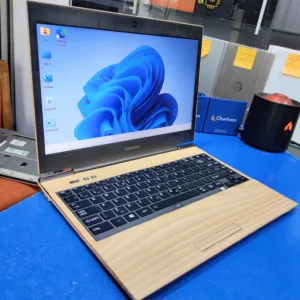 Uk Used Toshiba Dynabook R632/H - Intel Core i5 - 128gb SSD - 6gb Ram - WinUk Used Toshiba Dynabook R632/H - Intel Core i5 - 128gb SSD - 6gb Ram - Windows 11 - 13 Inchesdows 11 - 13 Inches
