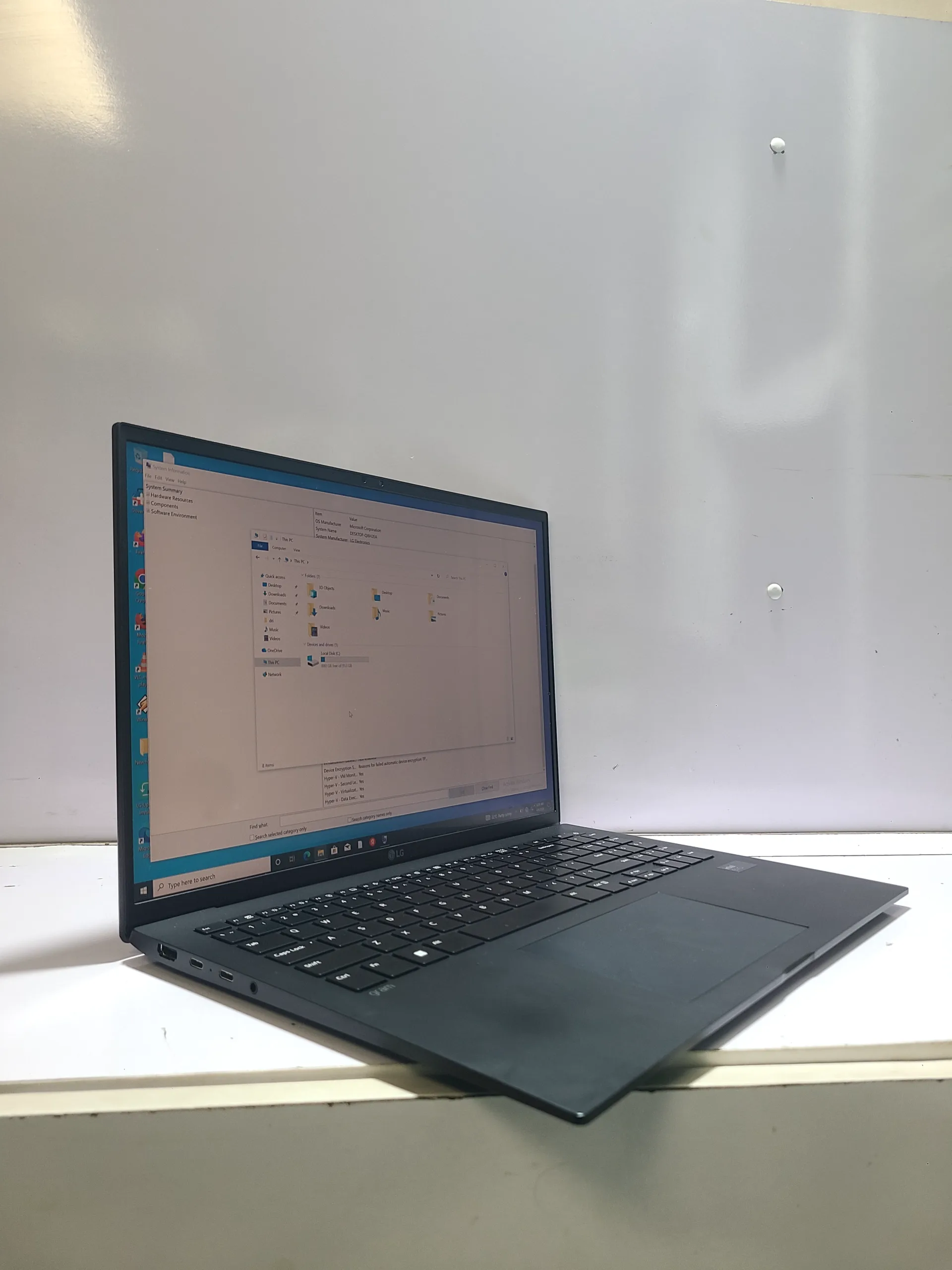 Lg Gram , Intel Core Ultra 7, 1tb Ssd, 32gb Ram - Image 6