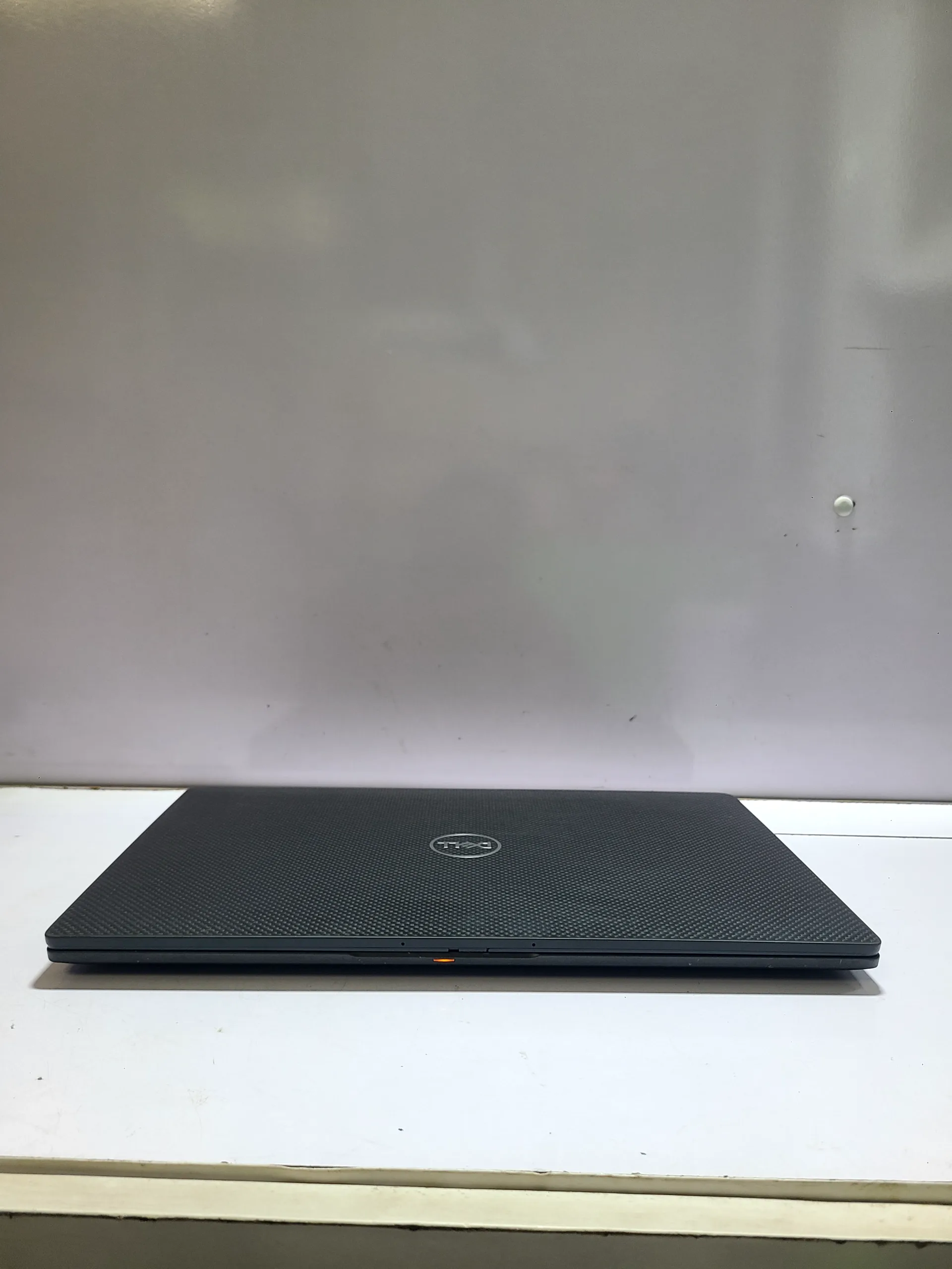 Dell Latitude 7410 - Intel Core I5-10310U - 256 SSD - 16GB RAM. - Image 13