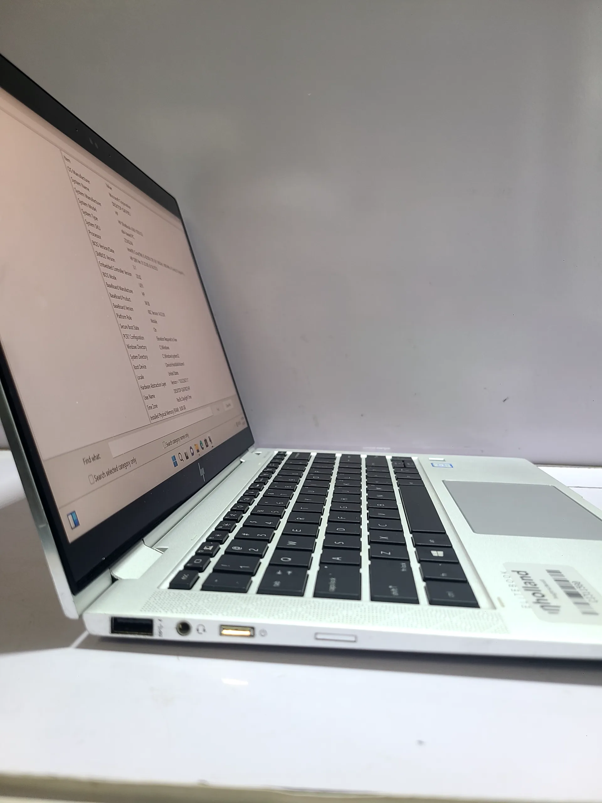 Hp EliteBook 1030 G3 - Core i5 -256GB SSD - 8GB RAM-TOUCHSCREEN - Image 10