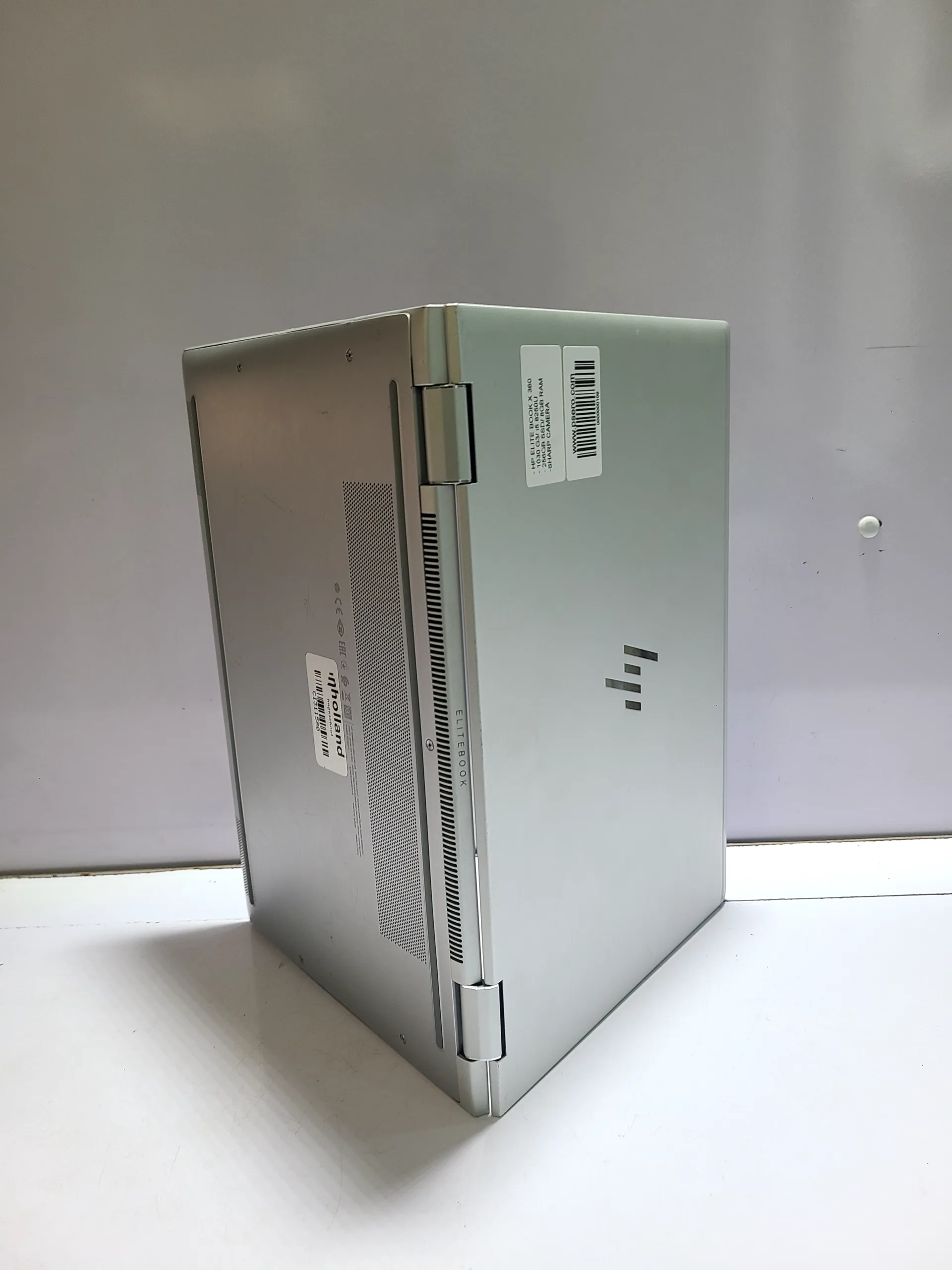 Hp EliteBook 1030 G3 - Core i5 -256GB SSD - 8GB RAM-TOUCHSCREEN - Image 4