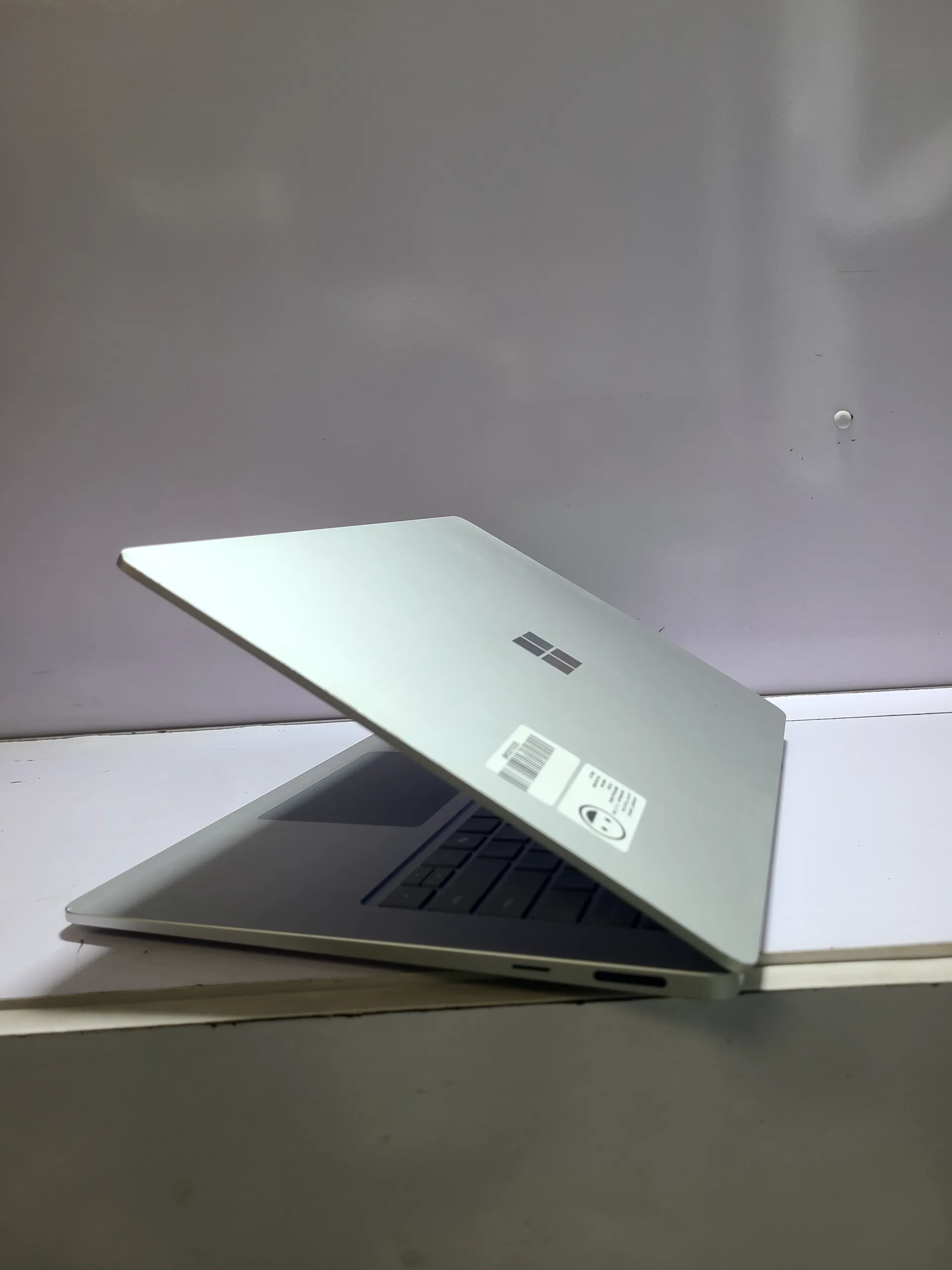 Microsoft 7th edition squadron - 1TB SSD - 16GB RAM - Image 3