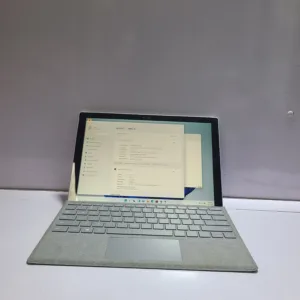 MICROSOFT SURFACE PRO 4 - INTEL CORE I5 - 6TH GEN - 256GB SSD - 8G RAM - CONVERTIBLE - WINDOW 11