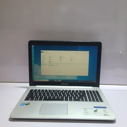 ASUS K50KX – CORE I7 – 256GSSD – 16GB RAM -2GB DEDICATED – WINDOW 11