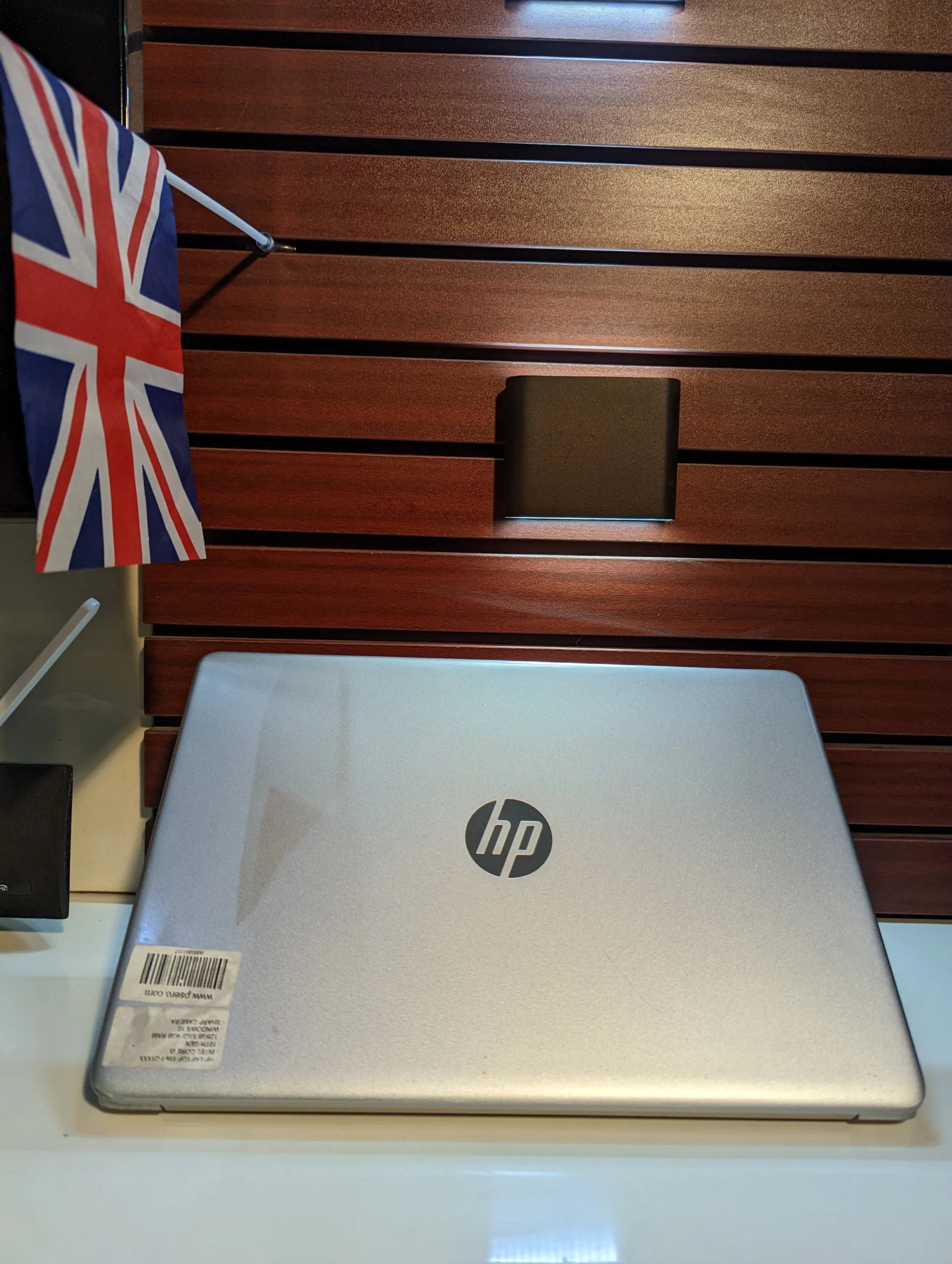HP LAPTOP 15S-FQ1XX _ INTEL CORE I3 _ 10TH GEN _128GB SSD _ 4GB RAM _ WINDOW 11 PRO - Image 5