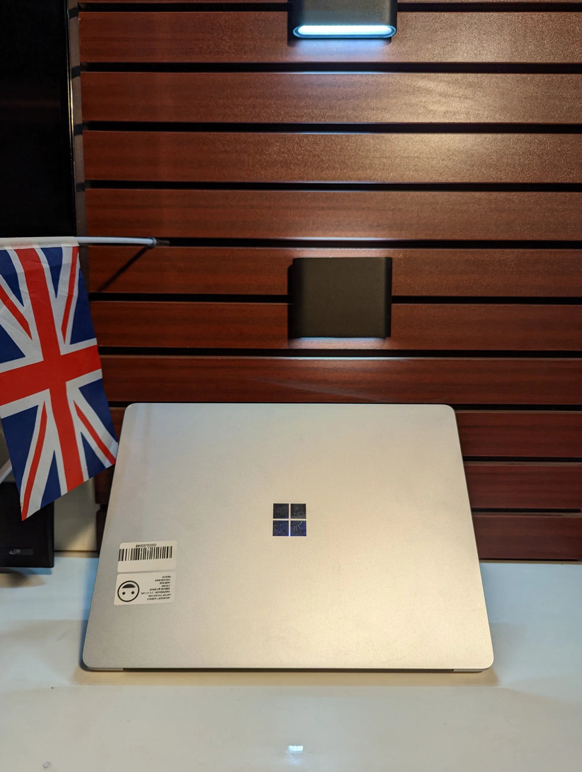 Microsoft Surface Laptop 7th Edition – Snapdragon 12 Core – 1tb Ssd – 16gb Ram – Window 11 Pro - Image 4