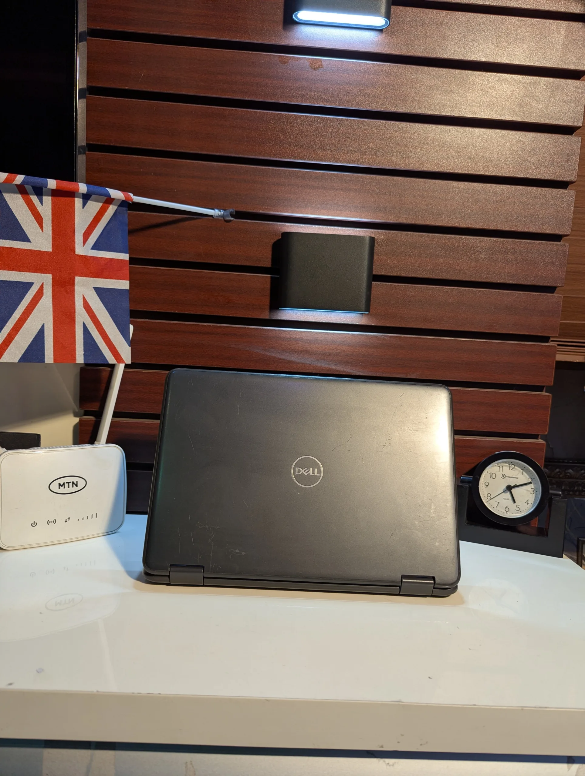 Dell Latitude 3190 2-in – 1 – Intel Pentium N50309 – 128Gb SSD – 4GB RAM – Window 11 pro - Image 3