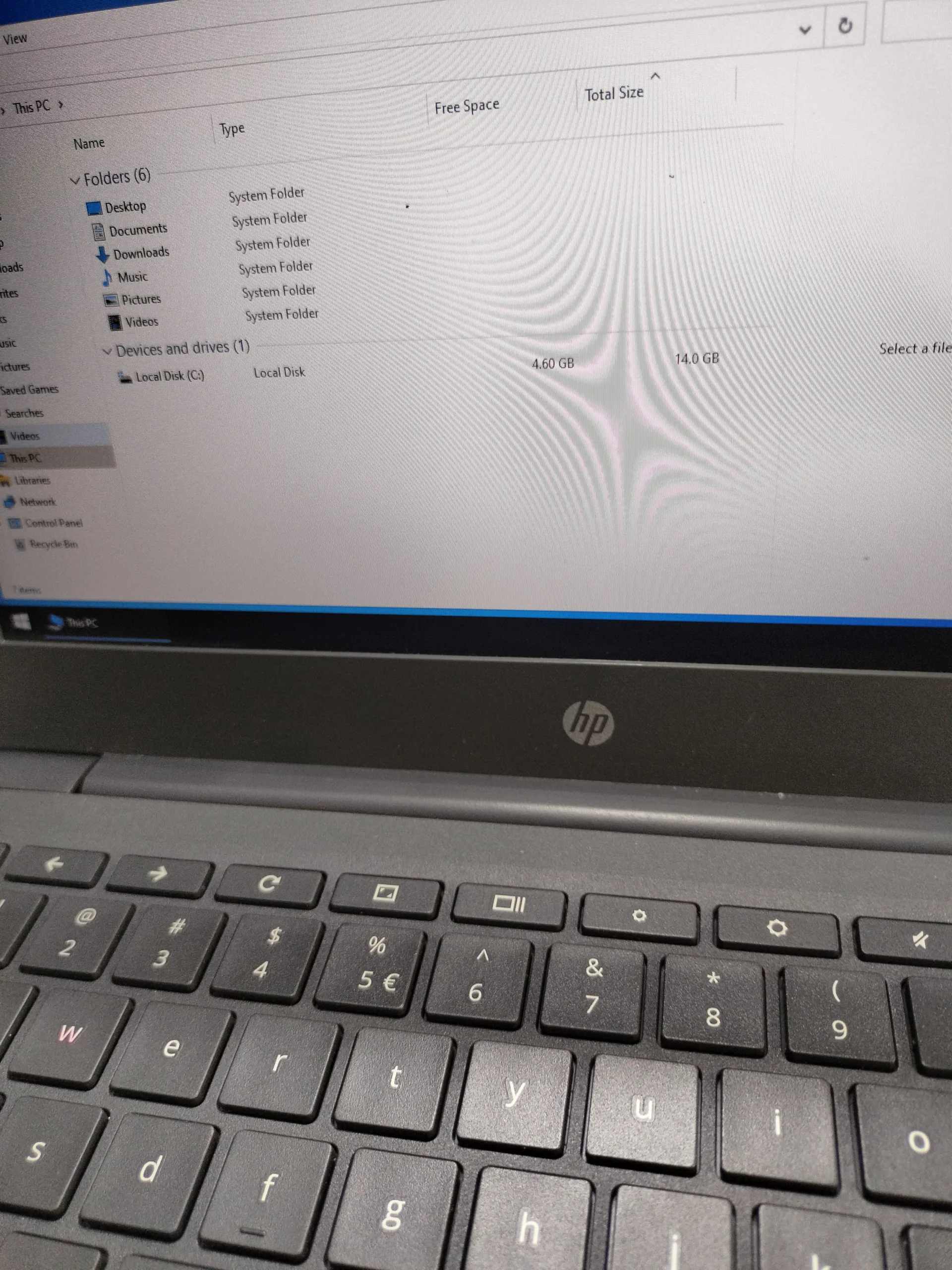 * Hp snappy Chromebook * Intel * Touchscreen * 4gb ram * 11 inches * 7hrs battery duration - Image 8